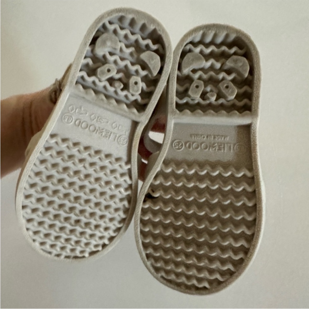 Kids Cream Sandals LIEWOOD Bre Jelly Beach Water Sandals girl size 8.5 toddler - Picture 3 of 7